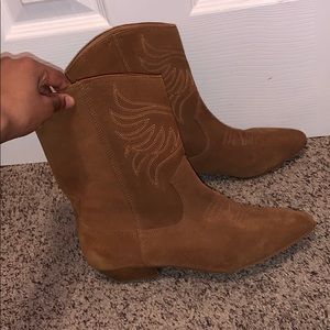 Cow girl low top boots